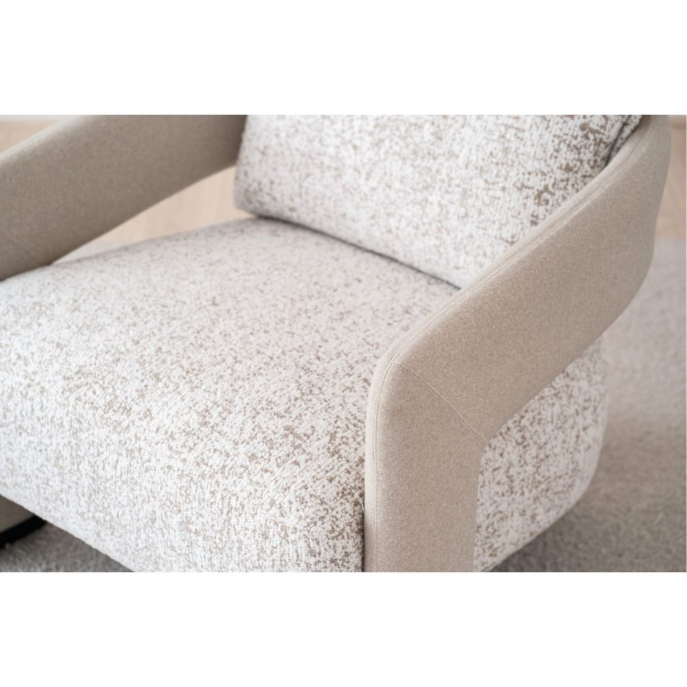 ARMCHAIR JEIM