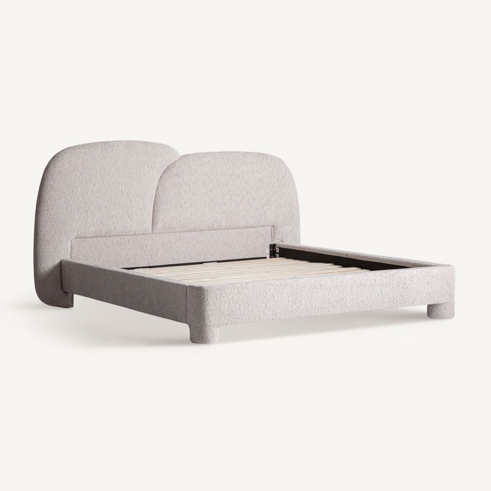 CAMA ALEVIA