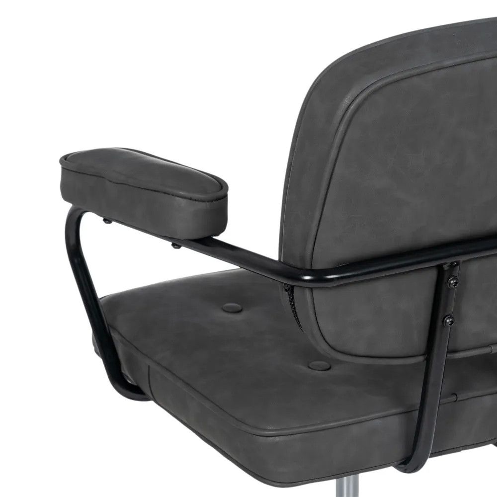 Chair Apikalia