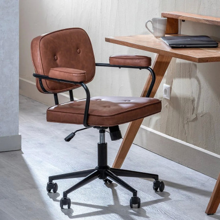 Chair Apikalia I