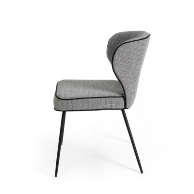 CHAIR MAYRA