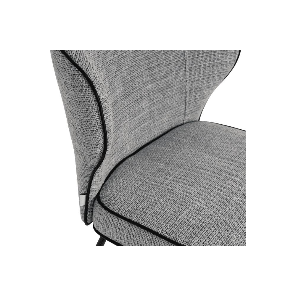 CHAIR MAYRA