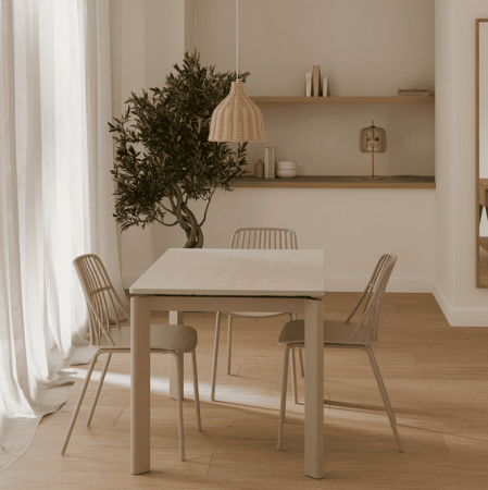 MESA DE JANTAR EXTENSÍVEL CONSTANCE