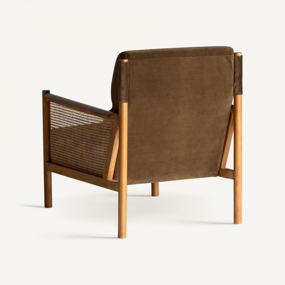 Armchair Velbur