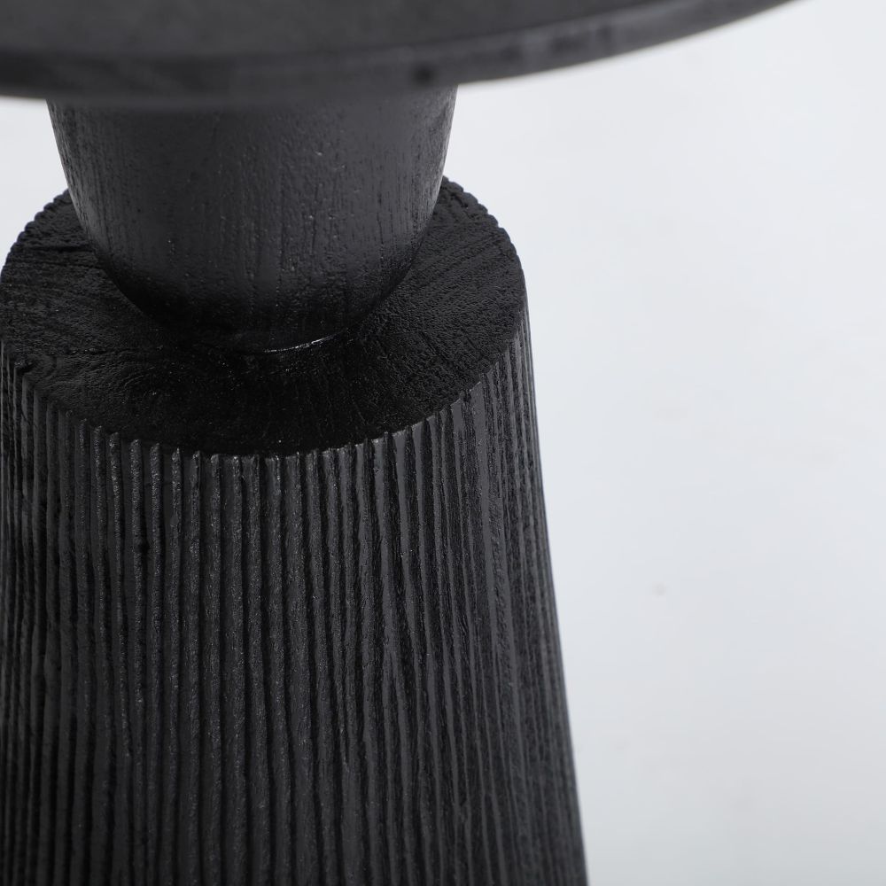 GRUTEAU SIDE TABLE