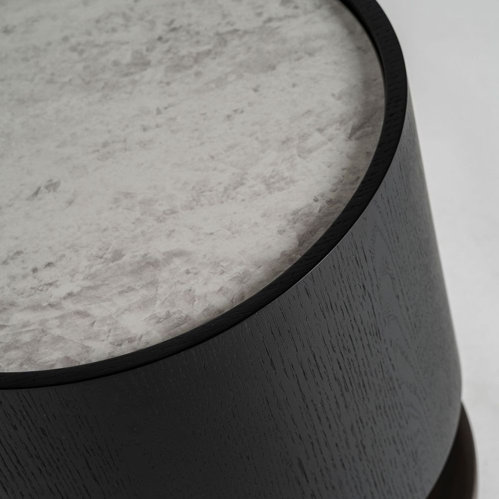 BRÉIL SIDE TABLE