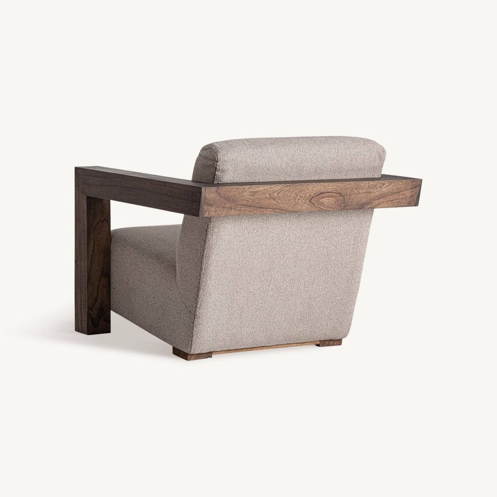 VIREX ARMCHAIR