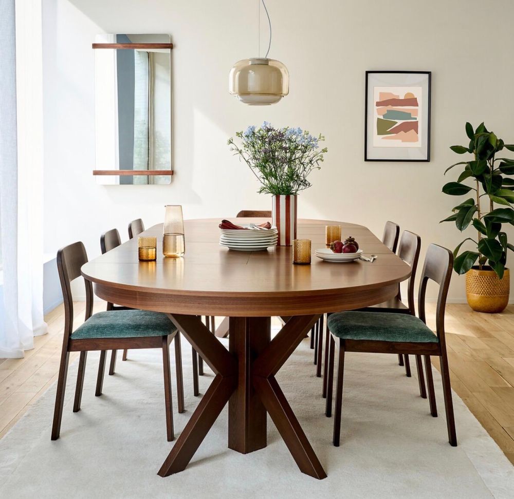 Dining table Vrebos