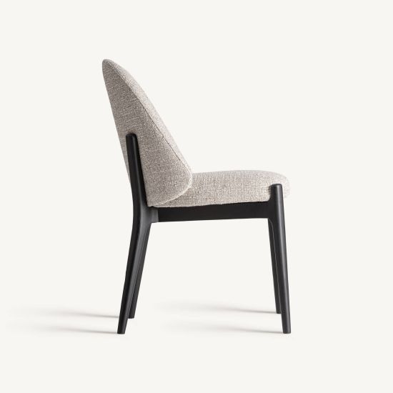 SIRI CHAIR