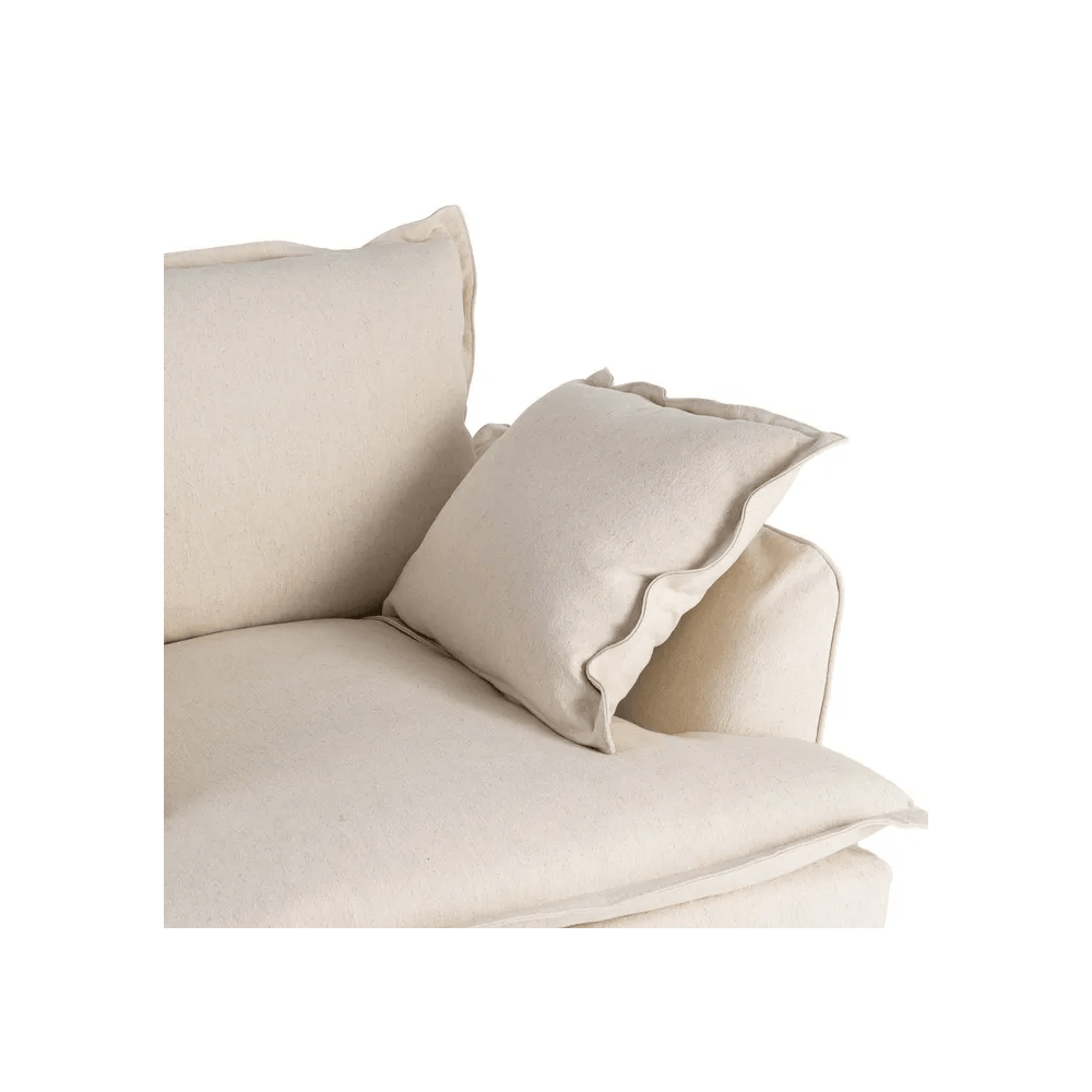 LUNARA ARMCHAIR