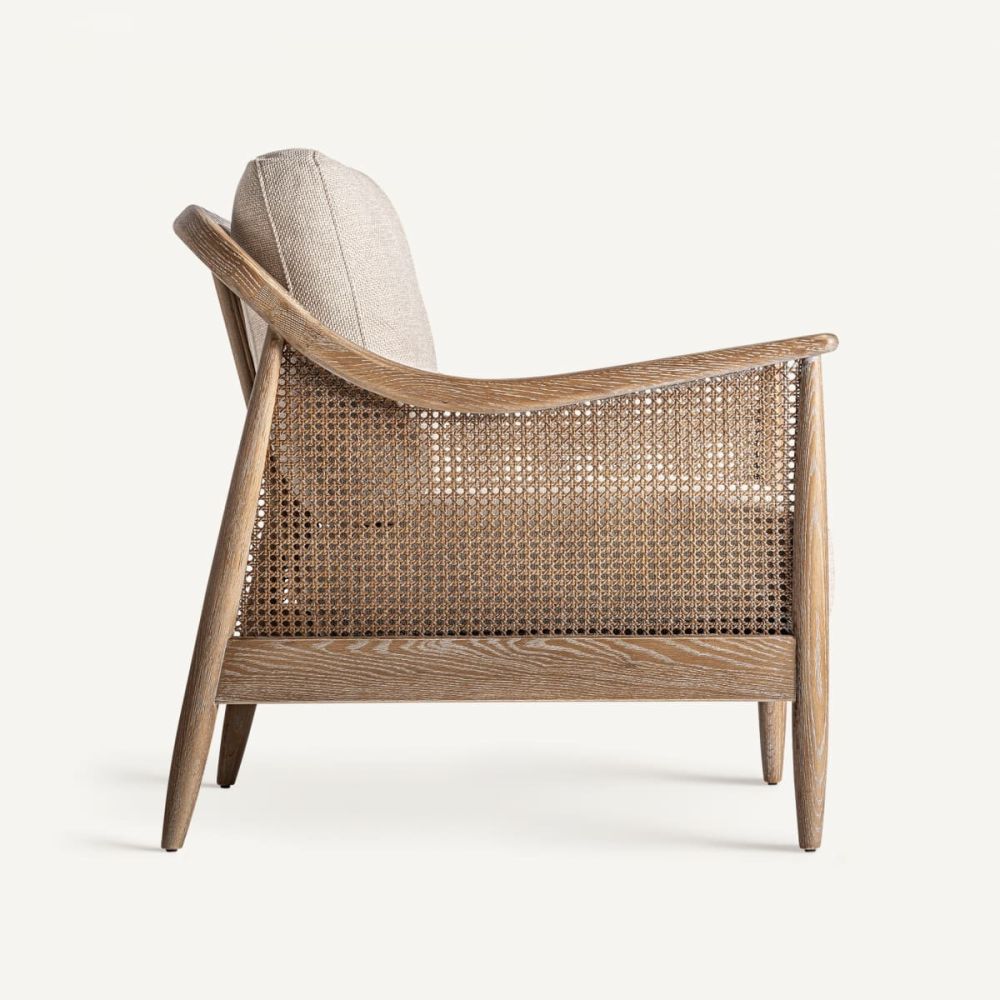 Armchair Bolano