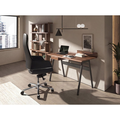 HUB DESK
