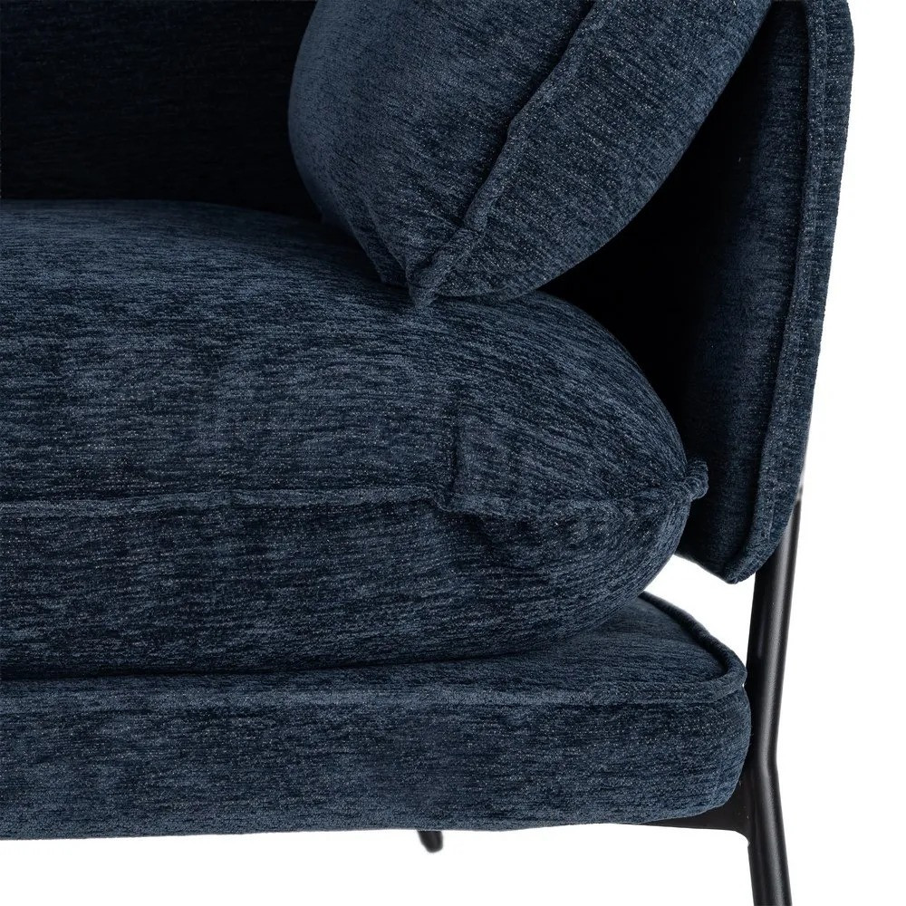 VITALI ARMCHAIR