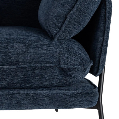 VITALI ARMCHAIR