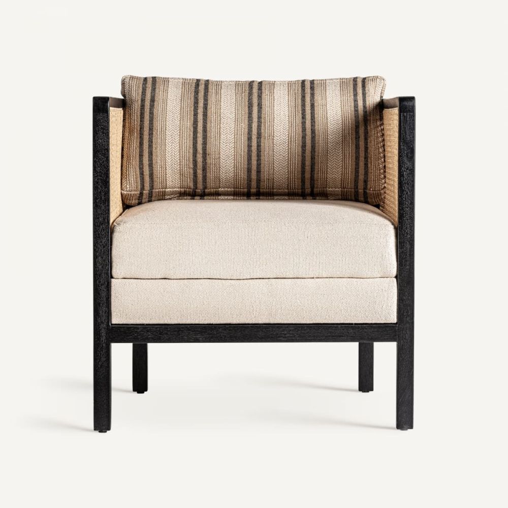 Armchair Nuck