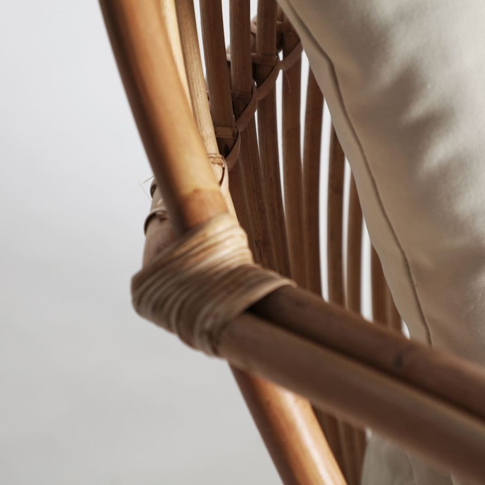 Armchair Blat