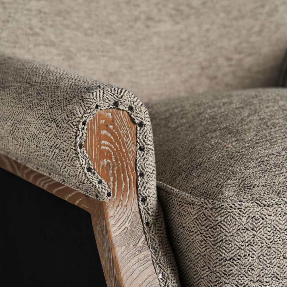 Armchair Laron