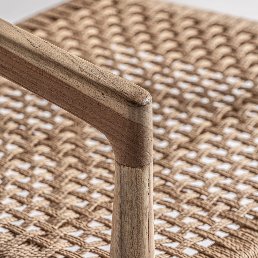 Armchair Caeno