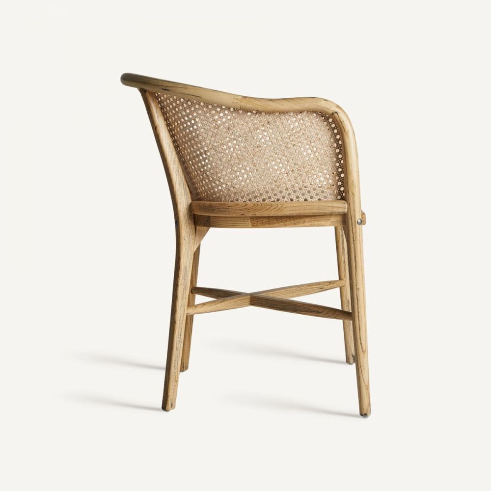 Armchair Nuchis