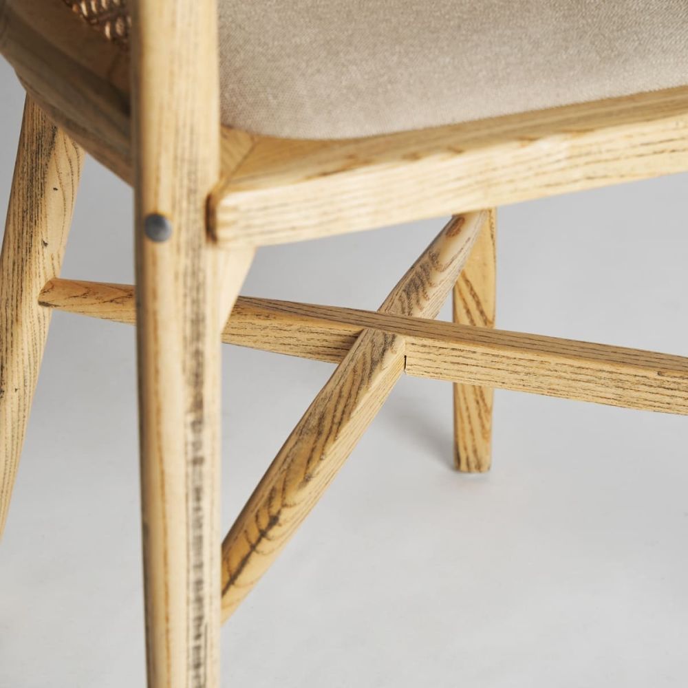 Armchair Nuchis