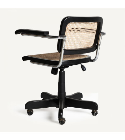 Chair Salav
