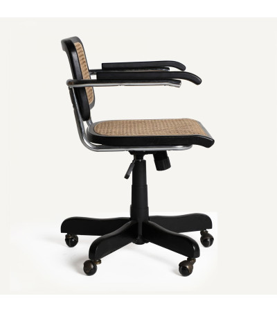 Chair Salav