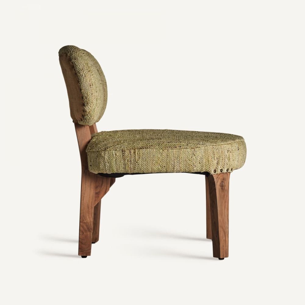 Chair Hunta