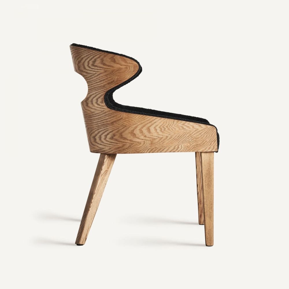 Chair Crisse