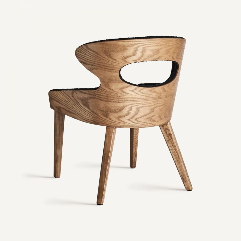 Chair Crisse