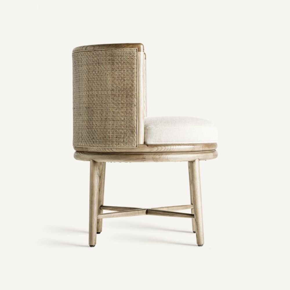 Chair Varaire