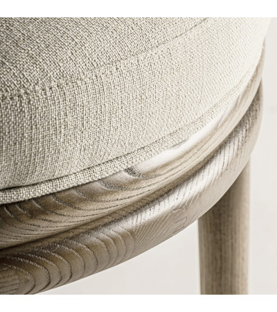 Chair Varaire
