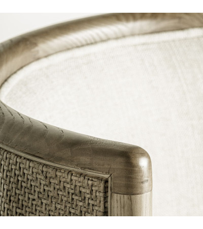 Chair Varaire