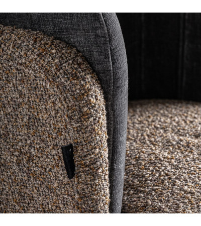 Chair Meda