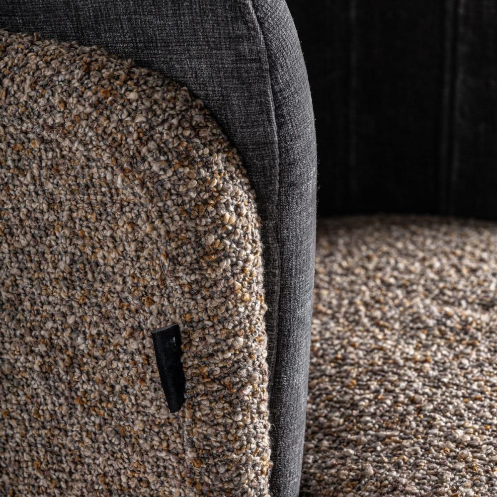 Chair Meda