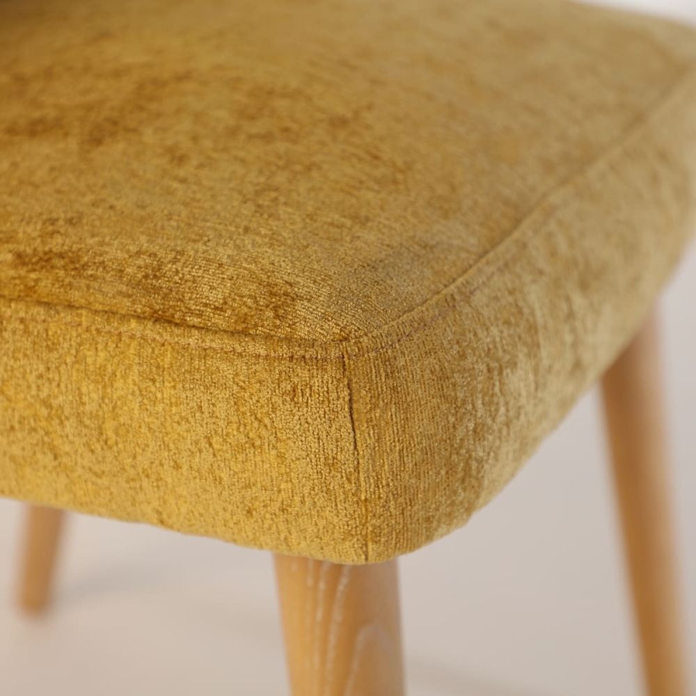 Chair Lagea