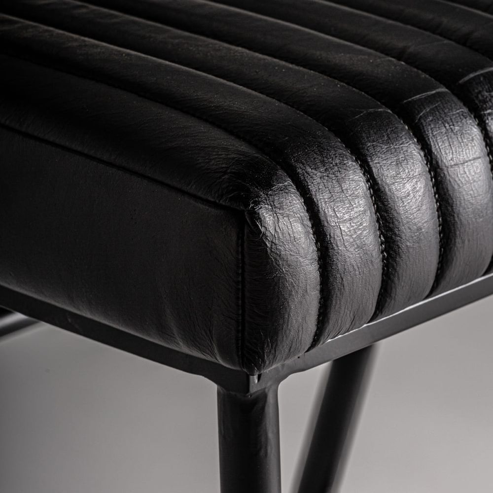 Chair Jarpen