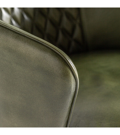 Chair Muncie