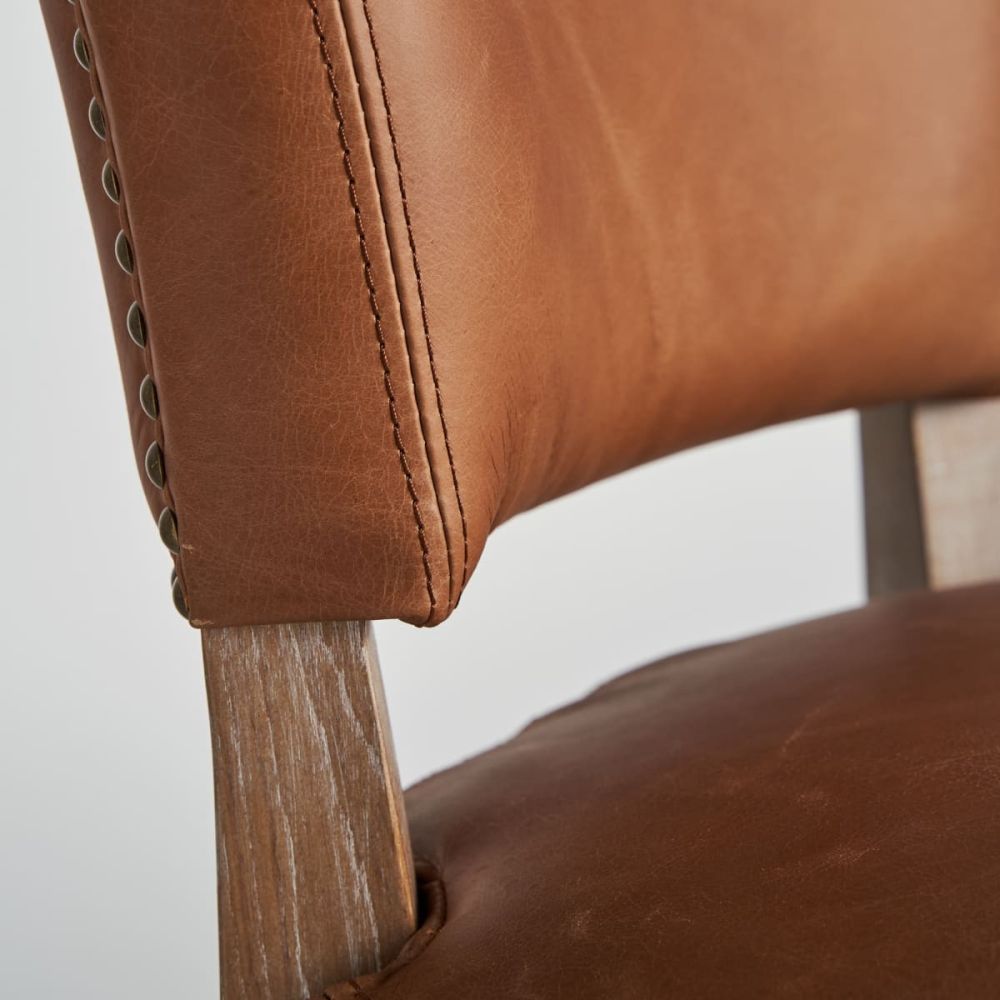 Chair Tolla II