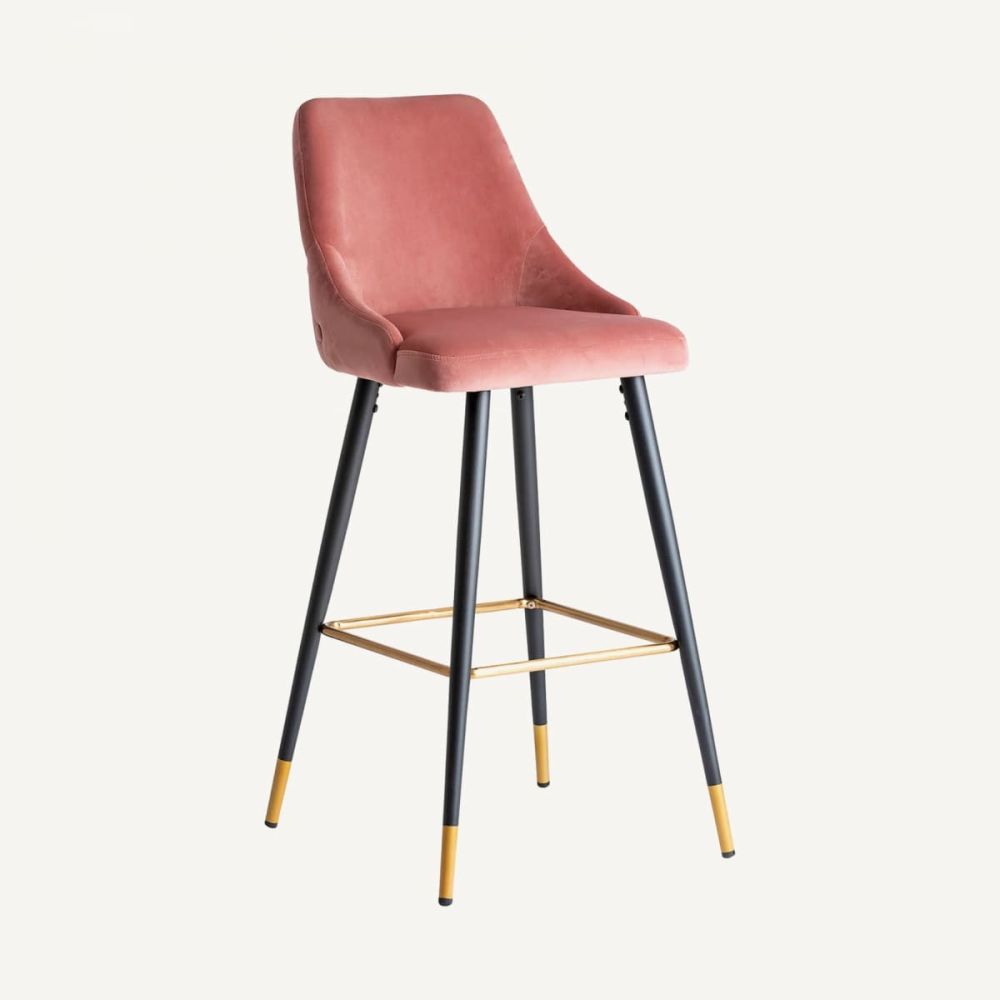 Bar stool Carp