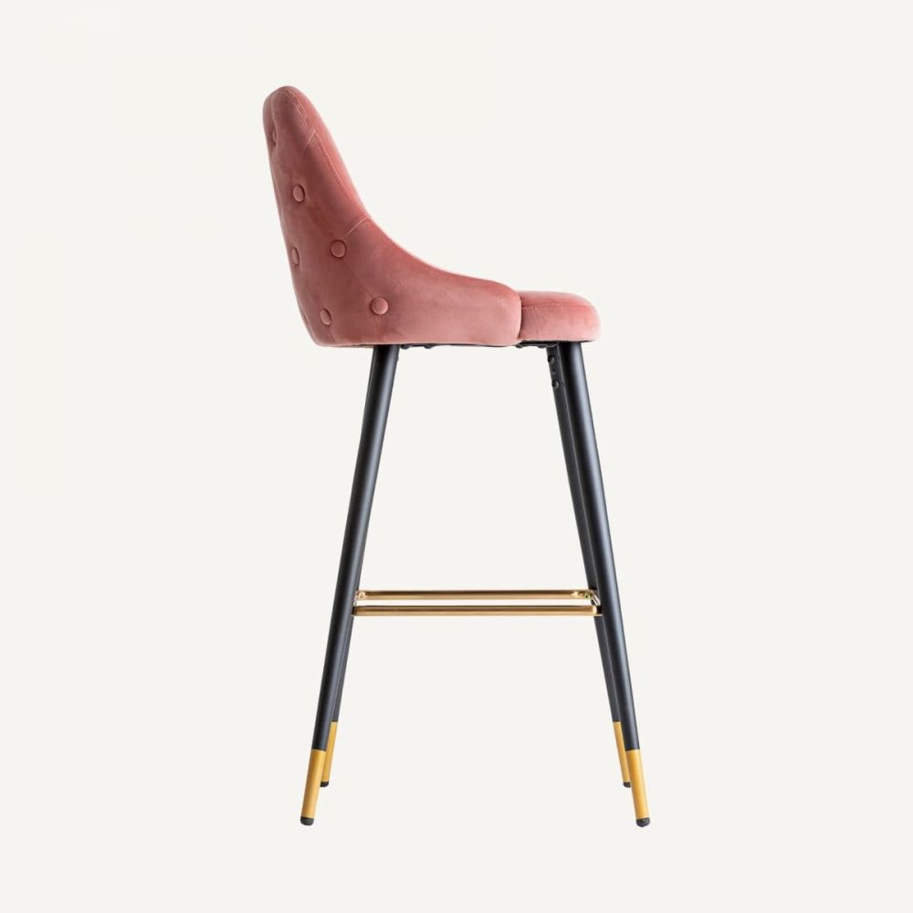 Bar stool Carp